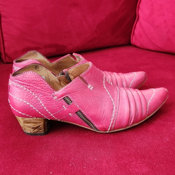 Cute ankle shoe. Dark pink/ light red - Picture 2 of 5